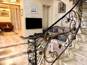 Luxury Tumanyan Apartment